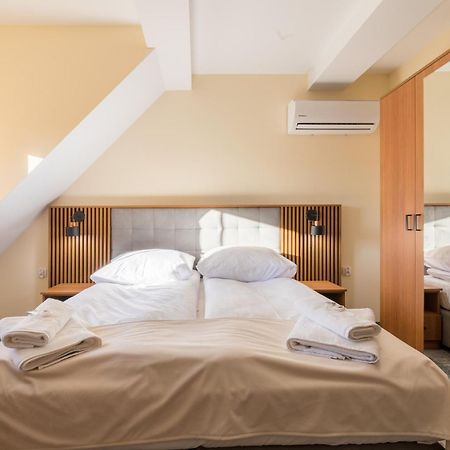 Hotel Perla Dunajca 黑杜纳耶茨 外观 照片